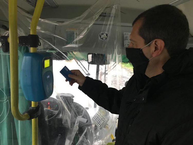 Olivera pidió más subsidio para Crucero del Sur para evitar paros en el servicio