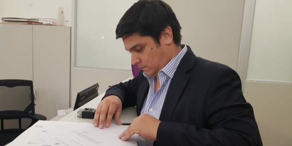 Diputados aprobó dos iniciativas de Mario Arce