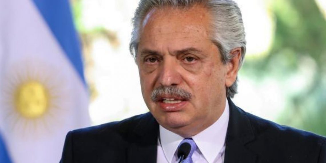 Alberto anunció que casi todo el país permanecerá en DISPO