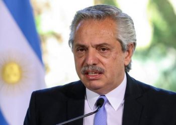 Alberto anunció que casi todo el país permanecerá en DISPO