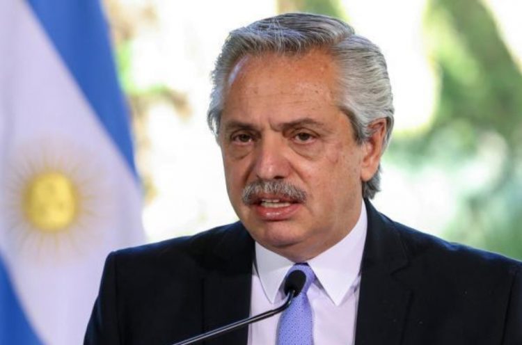 Alberto anunció que casi todo el país permanecerá en DISPO