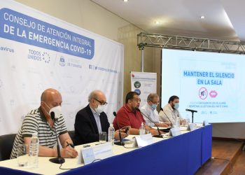 El Gobierno responsabilizó a Carbajal por 3 de los 4 casos positivos informados hoy