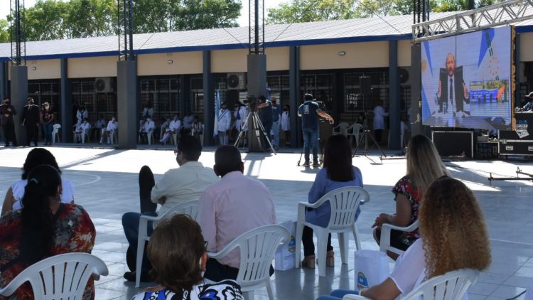 «A los que nos tratan de dictadores, les pido que recapaciten» dijo Gildo