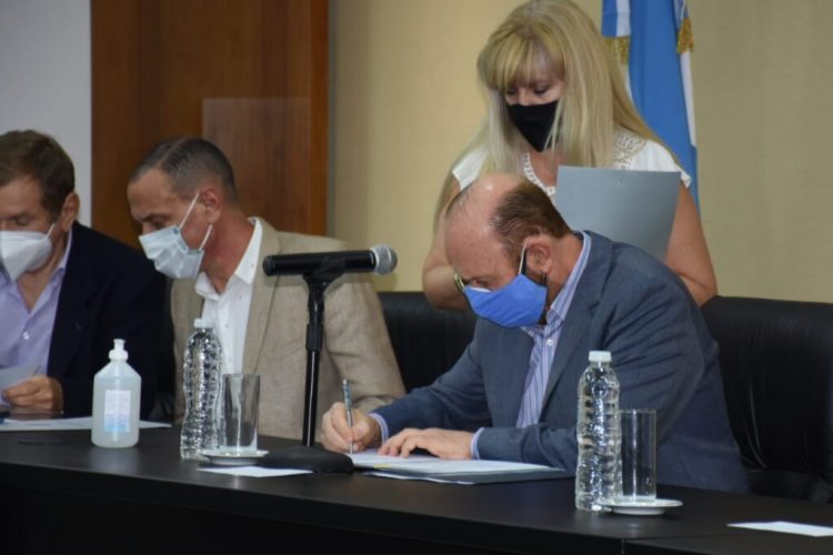 Firman convenio con Vialidad Nacional para reactivar obras de la autovía de ruta 11