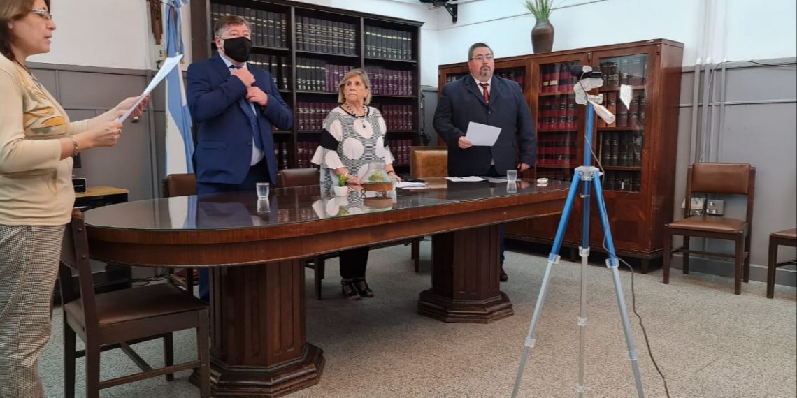 Carbajal juró como juez subrogante del juzgado federal de Sáenz Peña