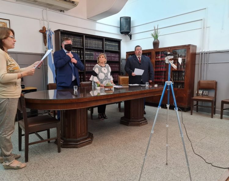 Carbajal juró como juez subrogante del juzgado federal de Sáenz Peña