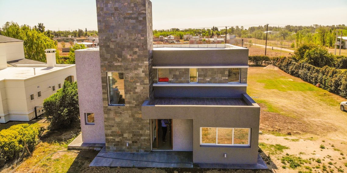 Mientras muchos sueños se detuvieron, Márquez & Asociados, con su compromiso hizo que el de la casa propia no se detenga