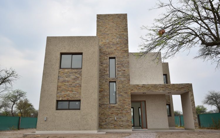 Mientras muchos sueños se detuvieron, Márquez & Asociados, con su compromiso hizo que el de la casa propia no se detenga