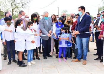 Inauguran escuela que contendrá los tres niveles educativos en el oeste