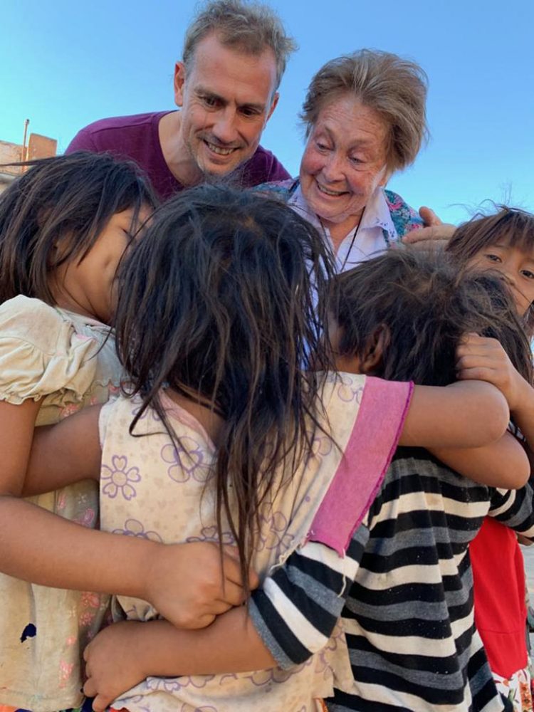 Denuncian que el equipo de Natty Petrosino sufrió hostigamiento en Formosa