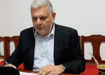 Malgarini: «Intendentes pagan sueldos de miseria y no reclaman fondos»