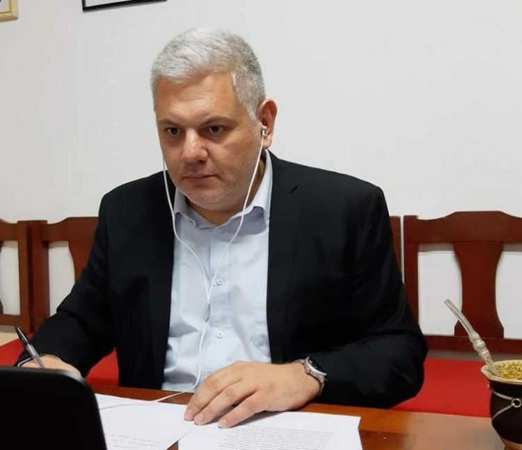 Malgarini: «Intendentes pagan sueldos de miseria y no reclaman fondos»