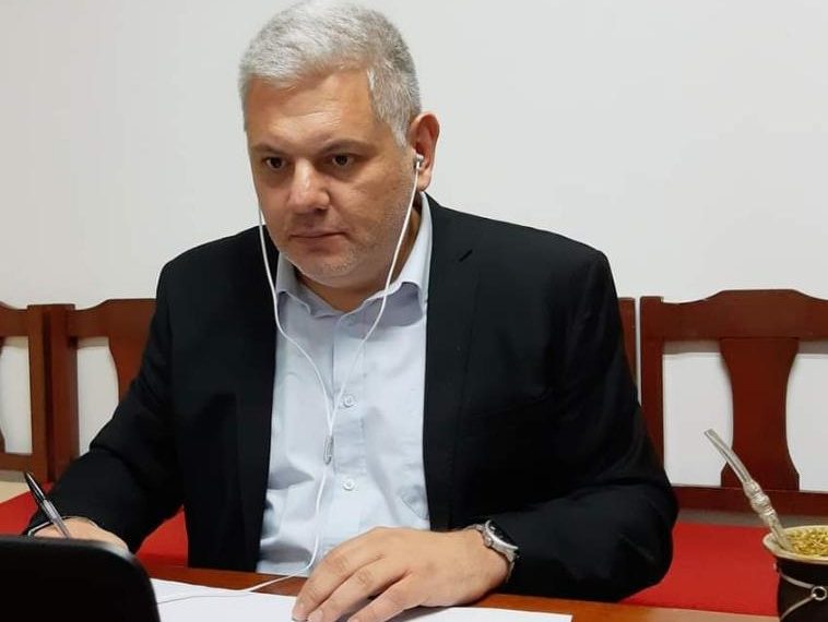 Malgarini: «Intendentes pagan sueldos de miseria y no reclaman fondos»