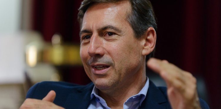 Naidenoff , por carta, le pidió a Gildo flexibilización de la cuarentena