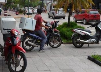 El municipio autorizó a gastronómicos a trabajar por delivery con nuevos horarios