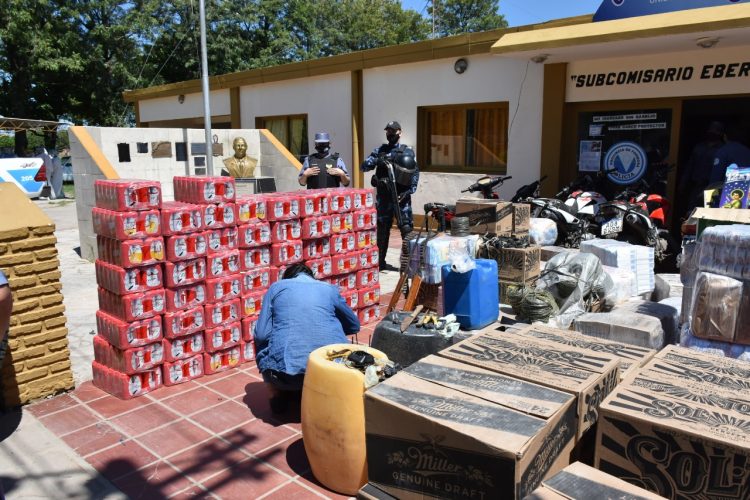 Chau tu birra: secuestran mercadería ingresada de contrabando por $7 millones