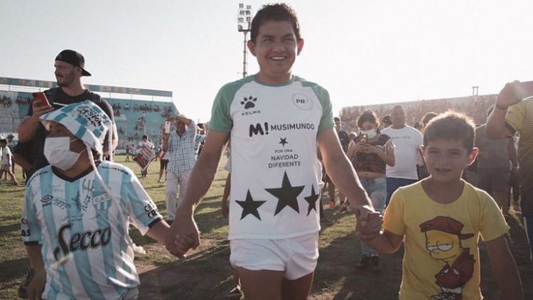 «Cuando no teníamos para comer mi viejo no se iba a robar, se iba a laburar»