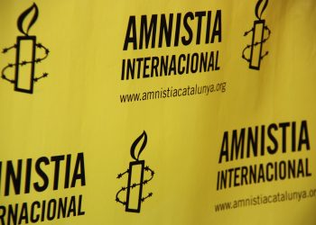 Amnistía Internacional advierte sobre el uso desmedido de cuarentenas obligatorias en centros de aislamiento