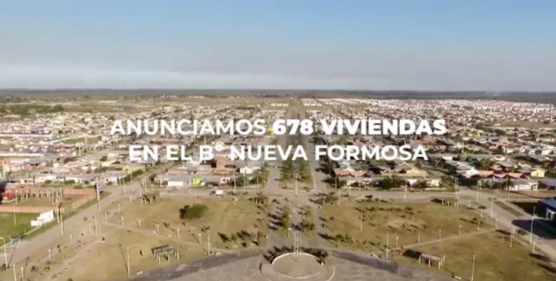 Insfrán anunció la licitación para 678 viviendas nuevas