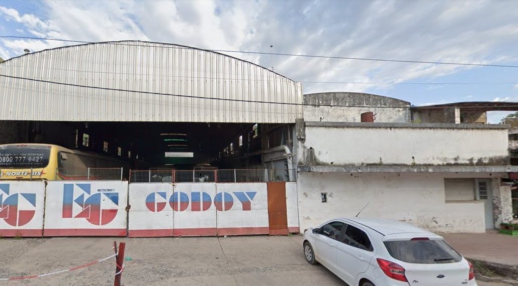 Trabajadores de Nueva Godoy reimpulsan lucha por salarios y vuelta a la actividad