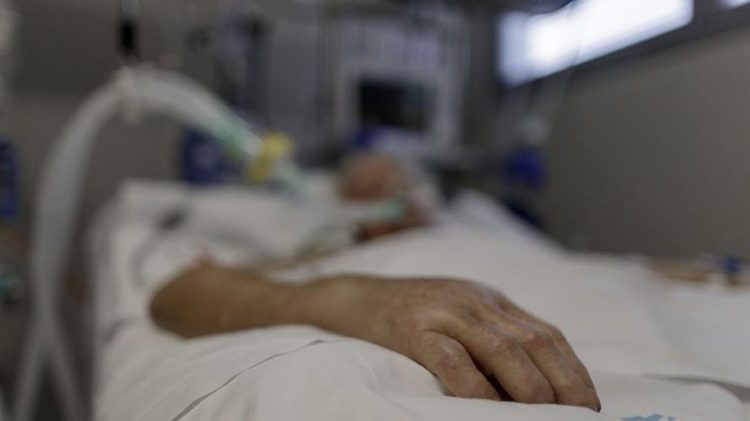 Viernes con 8 positivos, 108 activos, 10 en terapia intensiva, 8 de ellos graves