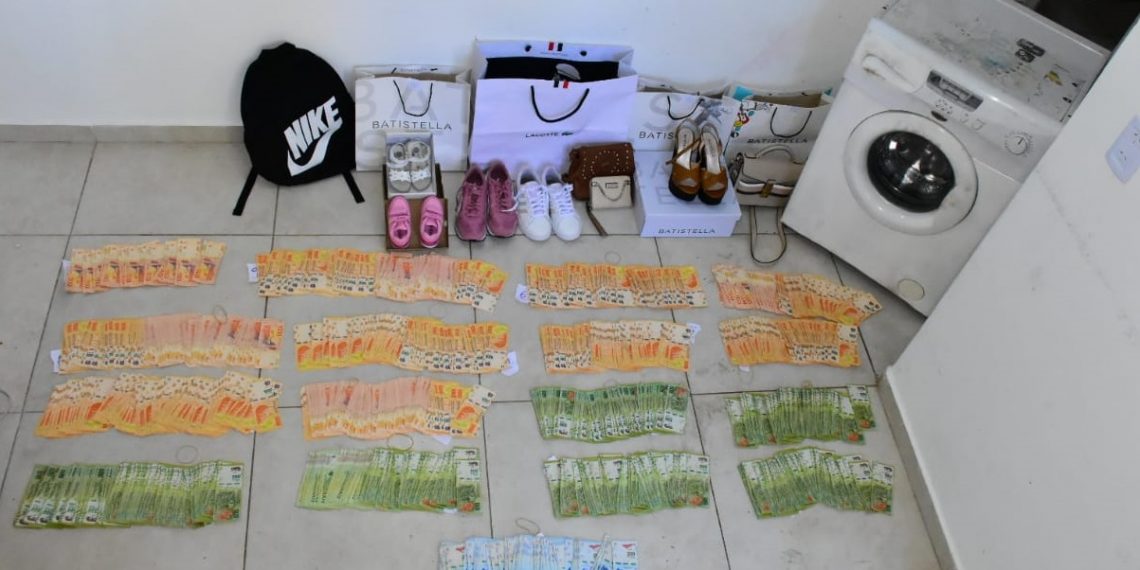 Empleado de Refsa robó más de $ 1 millón de la recaudación y compró un terreno, ropa y materiales de construcción