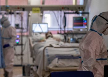 Hay 6 casos nuevos y 58 internados, de los que 4 están graves