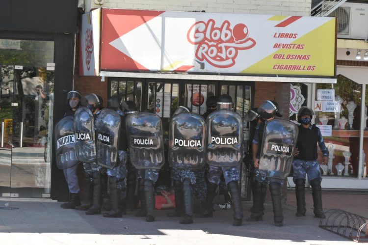 Violencia, represión y agresiones en Formosa. Galería de fotos