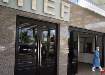 Hoy hubo menos casos reportados pero la terapia intensiva sigue al 50% de su capacidad