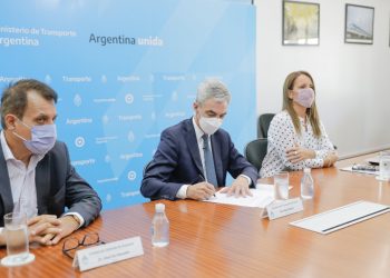 Acuerdo de cooperación por la transparencia del proyecto hidrovía Paraná-Paraguay