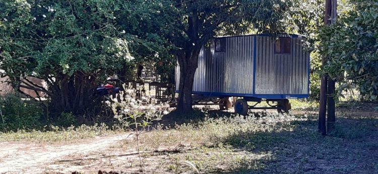 La Policía secuestró maquinarias, que serían de la Municipalidad, del campo de «Chilú» Leguizamón