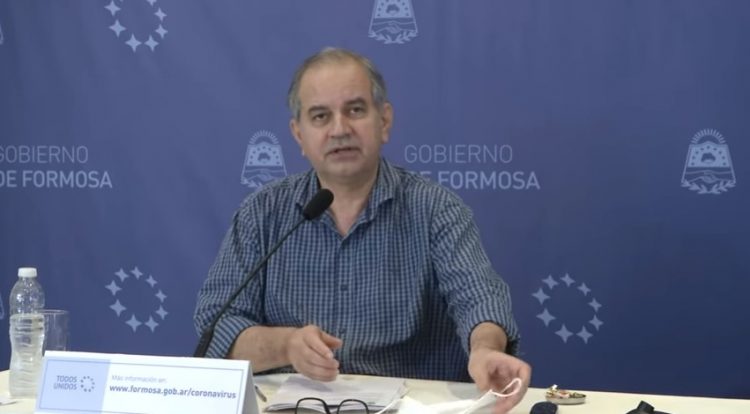 Detectan médicos que indican aislamiento domiciliario en contra de protocolos oficiales