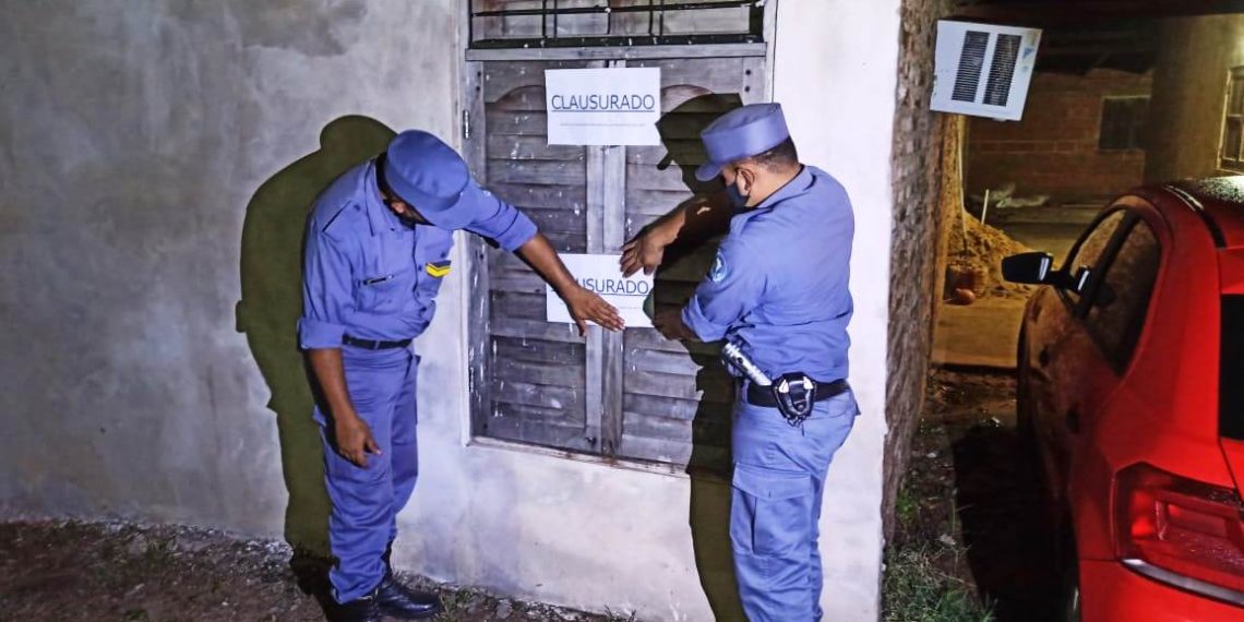 La Policía detectó 9 fiestas privadas, realizó más de 60 actas de infracción y varios alcohotest positivo