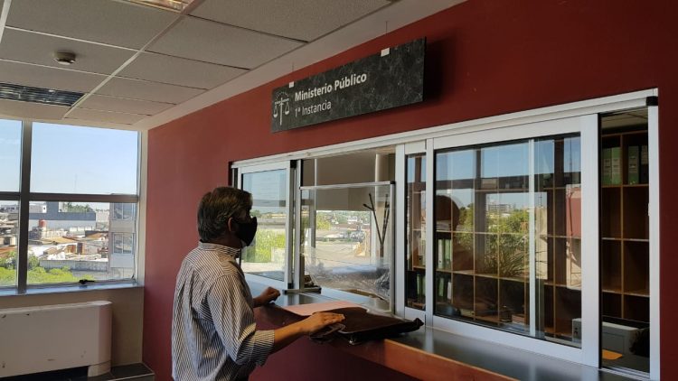 Montoya denunció penalmente a dos personas por “fake news” de sus redes sociales