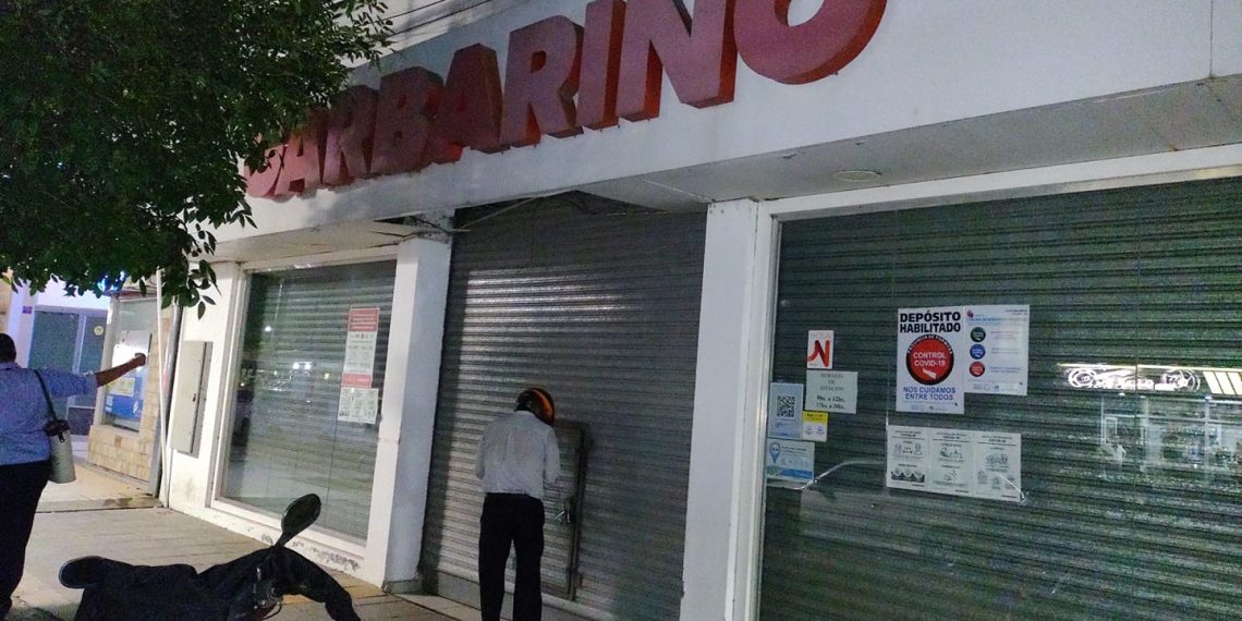 Garbarino Formosa, otra persiana que se baja para siempre