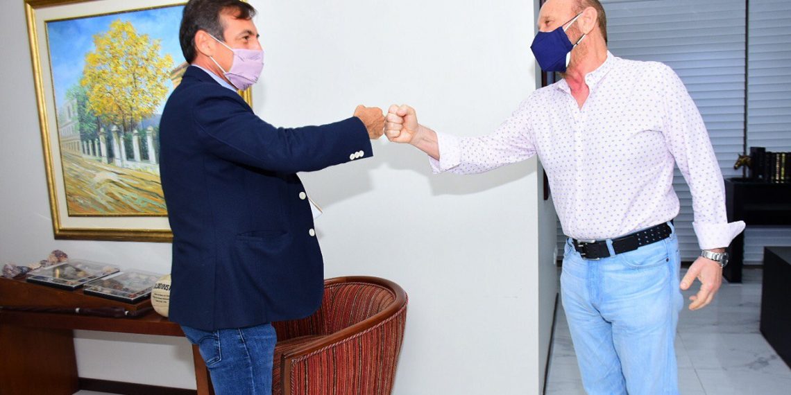 Encuentro cumbre: Gildo, Naidenoff, Mayans