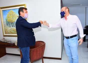 Encuentro cumbre: Gildo, Naidenoff, Mayans