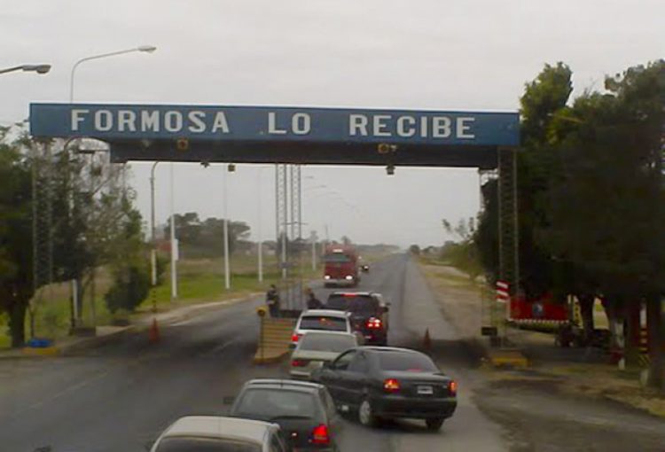 Formosa registró un récord de 1071 positivos, unos 44 casos por hora