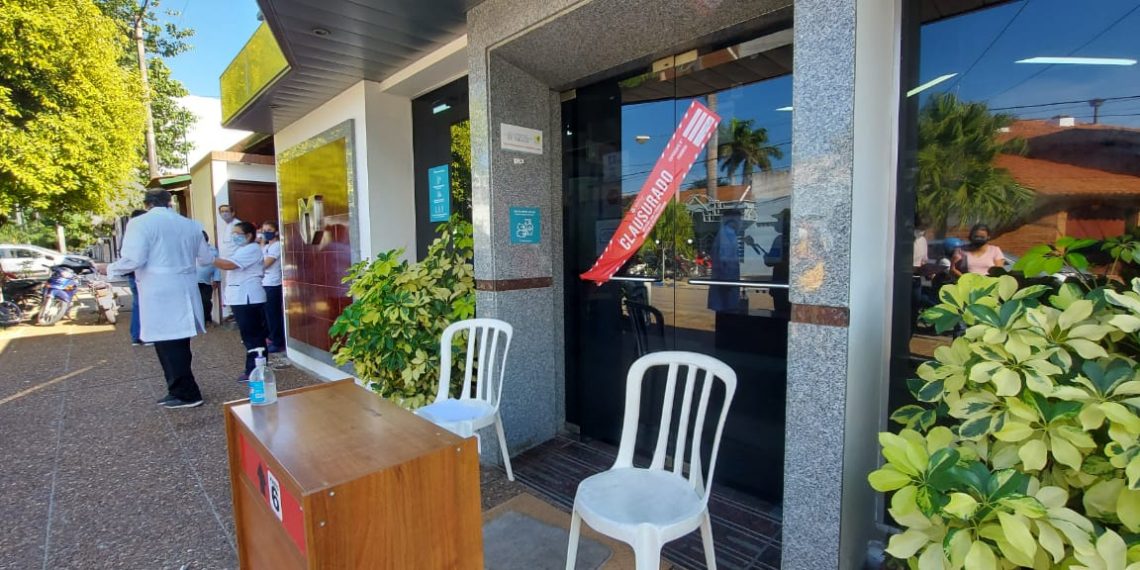 Asociación de laboratorios repudió la clausura a Raimundo Motter