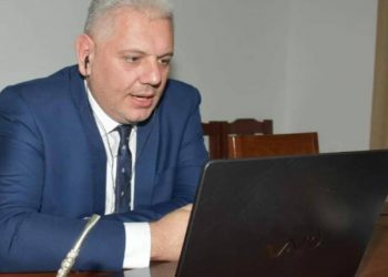 Malgarini pidió a Insfrán que compre vacunas con el “superávit que dice tener”