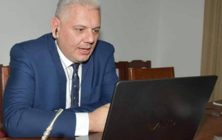 Malgarini pidió a Insfrán que compre vacunas con el “superávit que dice tener”