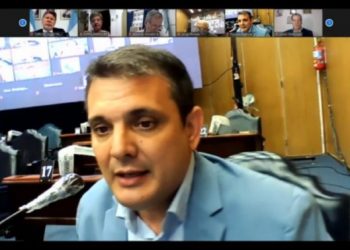 El diputado Quique Ramírez presentó un proyecto para que la provincia compre vacunas