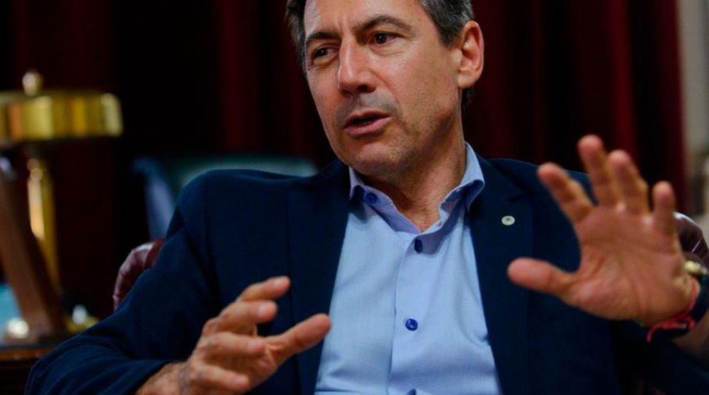 Naidenoff: “Soy formoseño y me vacuné en mi provincia, sin vacunatorio vip”