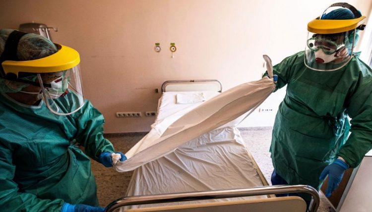 Covid: uno de los 5 fallecidos tenía sólo 29 años