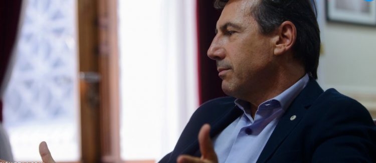 “En Formosa se quemó el manual democrático”, dijo Naidenoff tras detención de comerciante