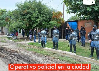 Una mujer de 22 años líder de banda narco con marihuana valuada en 1.800.000 pesos