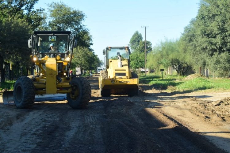 Amplio despliegue de cuadrillas municipales para mejorar calles