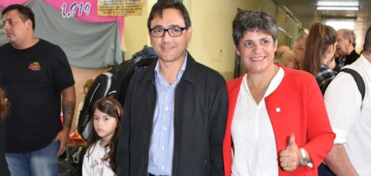 La apuesta de Gildo: dividir a la oposición para seguir reinando