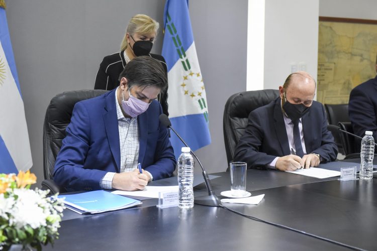 Nación destina $1500 millones para la escolarización temprana y la formación para el trabajo