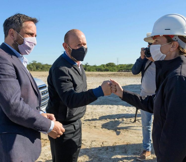 Insfrán, junto a Cabandié y Jofré, supervisaron predio donde se construirá un moderno vaciadero